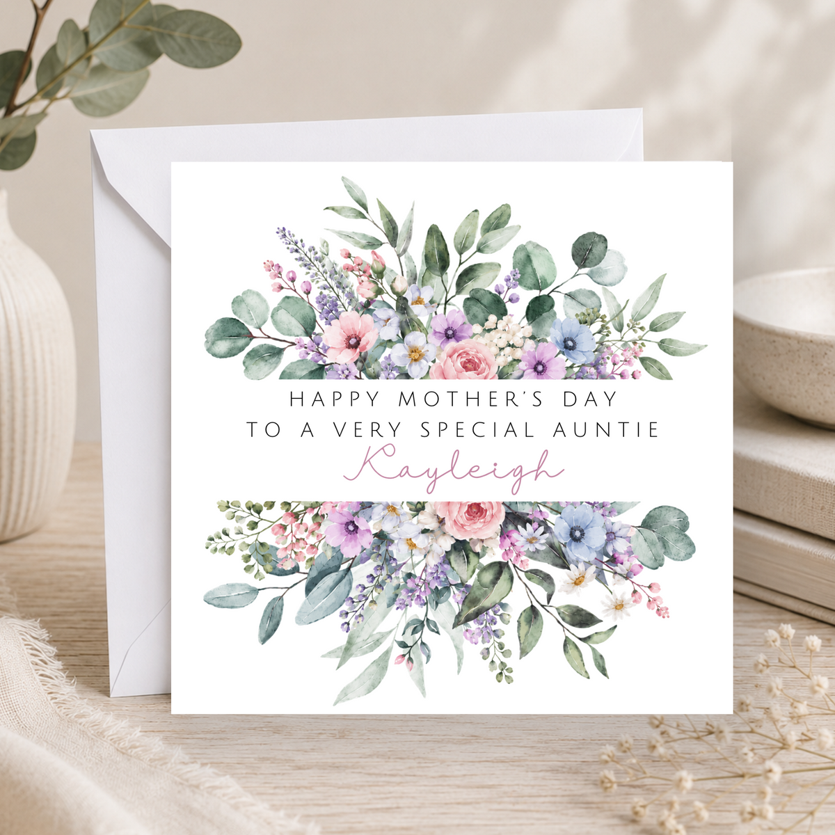 Floral Mother's Day Card For Auntie (Lilac)